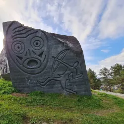 Monument to Vladimir Arsenyev - Arsen'yev