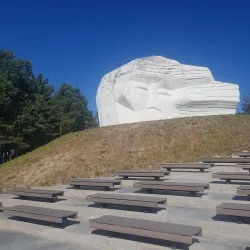 Monument to Vladimir Arsenyev - Arsen'yev