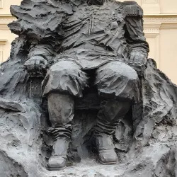 Monument to Alexander III - Gatchina