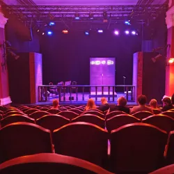 Glazov Drama Theater - Glazov