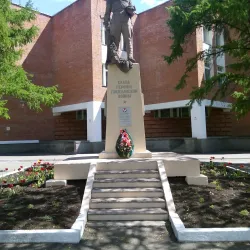 Monument to the Founders of Glazov - Glazov
