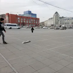Lenin Square (nearby in Novosibirsk) - Koltsovo