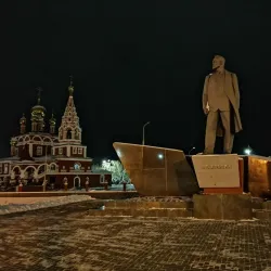 Monument to the Founders of Kurgan - Kurgan