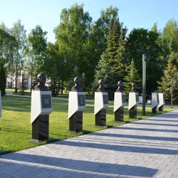 Monument to the Founders of Nizhnekamsk - Nizhnekamsk