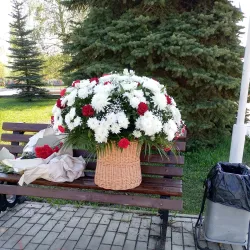 Monument to the Founders of Nizhnekamsk - Nizhnekamsk