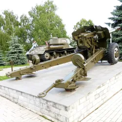 Monument to the Founders of Nizhnekamsk - Nizhnekamsk