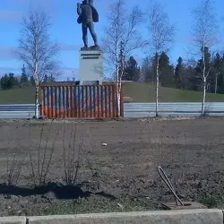 Monument to the Founders of Nizhnevartovsk - Nizhnevartovsk