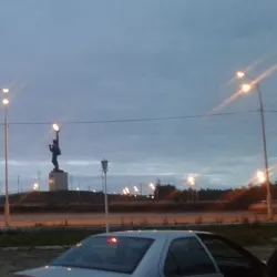 Monument to the Founders of Nizhnevartovsk - Nizhnevartovsk