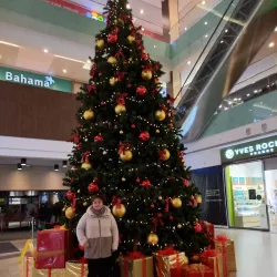 Local Markets and Shopping Centers - Novy Urengoy (New Urengoy)