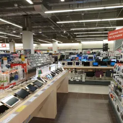 Local Markets and Shopping Centers - Novy Urengoy (New Urengoy)