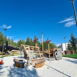 Noyabrsk Botanical Garden - Noyabrsk