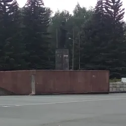 Monument to the Founders of Ozyorsk - Ozyorsk