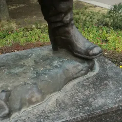 Monument to the Heroes of World War II - Pokrovsk