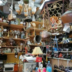 Local Markets and Craft Shops - Poronaysk
