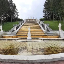 Peterhof Palace and Gardens - Saint Petersburg