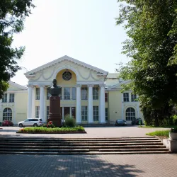 Velikiye Luki Drama Theater - Velikiye Luki