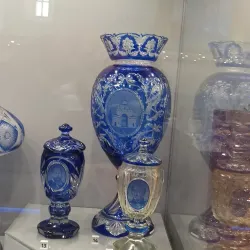 Museum of Crystal, Lacquer Miniatures and Embroidery - Vladimir