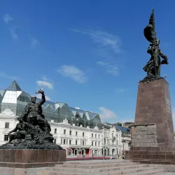 Central Square (Ploshchad Bortsov Revolyutsii) - Vladivostok