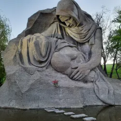 The Motherland Calls (Rodina-Mat' Zovyot) - Volgograd