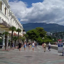 Yalta Embankment - Yalta