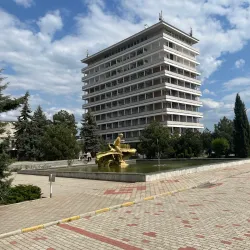 Therapeutic Mud Baths and Mineral Springs - Yevpatoria