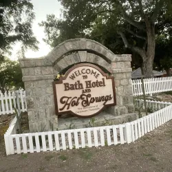 Bath Hotel and Spring House - Charlestown