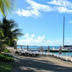 Pinney's Beach - Scarborough