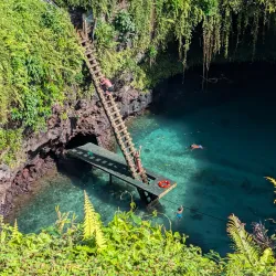 To Sua Ocean Trench - Tafitoala