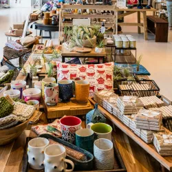 Local Artisan Shops - Acquaviva