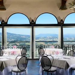 Local Cuisine Restaurants - Acquaviva