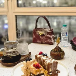 Local Coffee Shops and Eateries - Al Makhwah