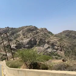 Scenic Lookout Points - Al Makhwah