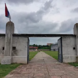 Crveni Krst Concentration Camp Museum - Nis