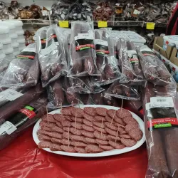 Local Market - Stara Pazova