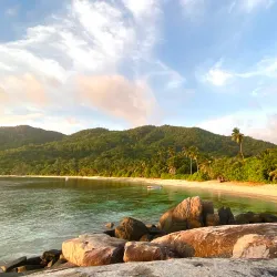 Anse Marie-Louise - Baie Lazare