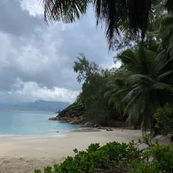Anse Soleil Beach - Baie Lazare