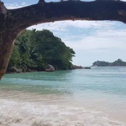 Baie Lazare Village - Baie Lazare