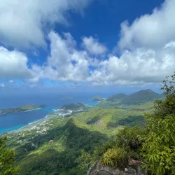 Morne Blanc Trail - Baie Lazare