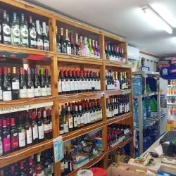 Beau Vallon Market - Beau Vallon