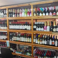 Beau Vallon Market - Beau Vallon