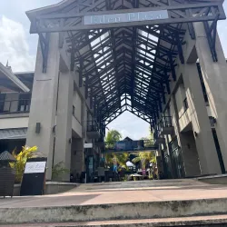 Eden Island Marina - Beau Vallon