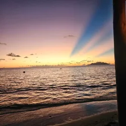 Local Restaurants and Beach Bars - Beau Vallon