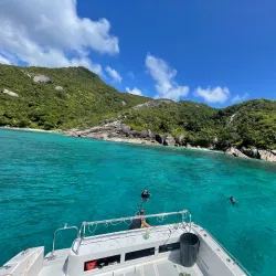 Snorkeling and Diving Spots - Beau Vallon