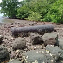 Bunce Island (accessible from Lungi) - Lungi