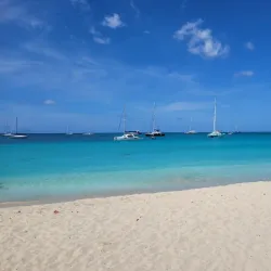 Simpson Bay Beach - Cul De Sac