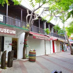 Sint Maarten Museum - Cul De Sac
