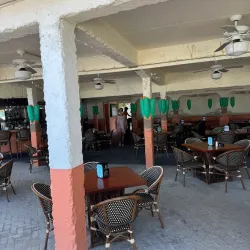 The Greenhouse Restaurant - Cul De Sac