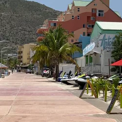 Great Bay Beach - Philipsburg