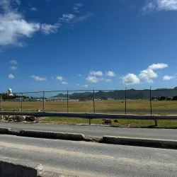 Maho Beach - Simpson Bay