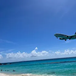 Maho Beach - Simpson Bay